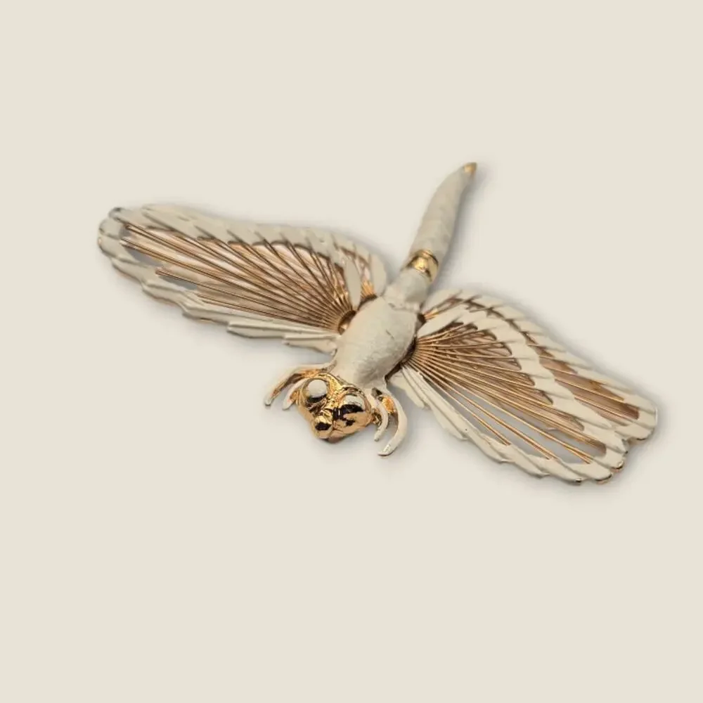 Monet Dragonfly Brooch Ivory Enamel Gold – Spinneret Collection Nature Motif